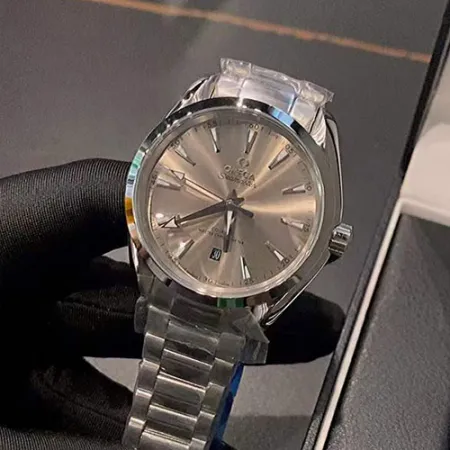 オメガ時計コピー シーマスター アクアテラ シェード コーアクシャル マスター クロノメーター 220.10.38.20.09.001