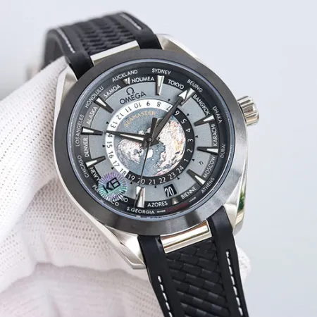オメガスーパーコピー時計 220.92.43.22.99.001 シーマスター アクアテラ 150M GMT ワールドタイマー 43MM