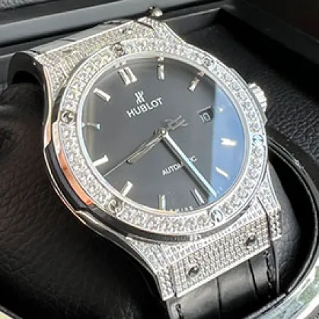 2023クラシック・フュージョン新作ウブロコピー511.NX.1171.LR.1704 チタニウム パヴェ 42mm