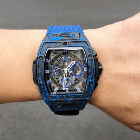 最高級42mm ブルー時計コピーウブロ 642.QV.0113.NR.CNY21 スピリット オブ ビッグ・バン カーボン レッド