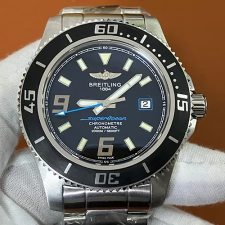 ブライトリング時計コピー スーパーオーシャン A1739102.BA79.162A ブラック 44mm