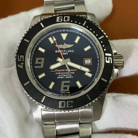 高品質ブライトリングコピー腕時計 スーパーオーシャン カレンダー 3針 ブラック A17391A8/BA79