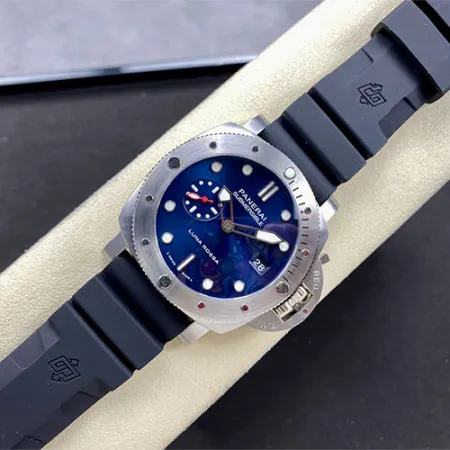 TTF人気パネライコピー時計 サブマーシブル クアランタクアトロ ビアンコ pam01391