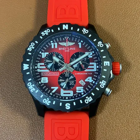 ブランドブライトリングコピー エンデュランス プロ アイアンマン レッド/ブラック X823109A1K1S1