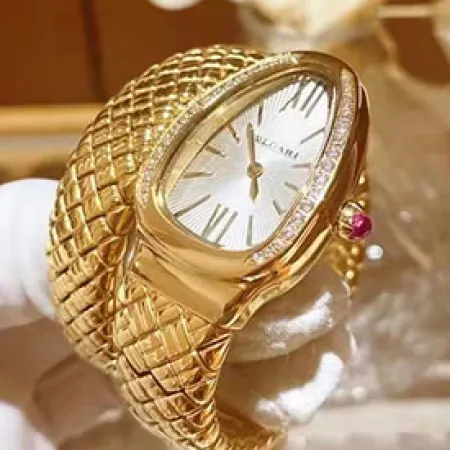 2024新品ブルガリコピー時計 セルペンティ スピガ 103250