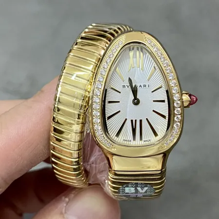 ブルガリスネークスーパーコピー時計のバージョン 170086