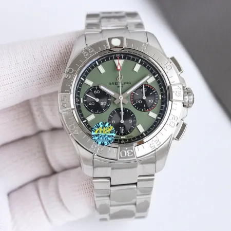 新品 ブライトリング アベンジャー B01 クロノグラフ腕時計入荷 5210-123