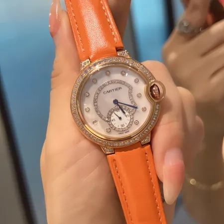 人気カルティエ ブルー バルーン時計ラグジュアリー シリーズ 54900