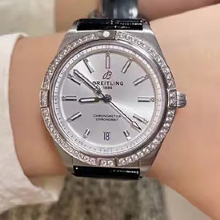 最新品ブライトリングコピー時計女性36 クロノマット オートマティック A10380591A1A1