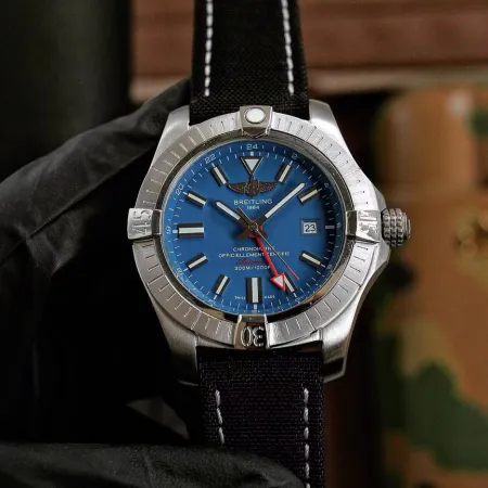 新款ブライトリング アベンジャーズ シリーズ全自動機械コピー時計 AB50047