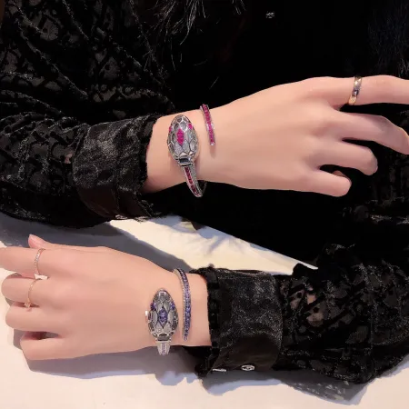 ブルガリの最新女性スネークブレスレットコピー時計n級 BV008