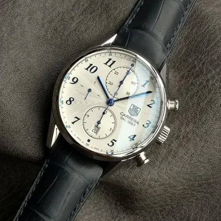 タグ・ホイヤースーパーコピー時計 カレラ ヘリテージ 1887 クロノグラフ シルバー CAR2114.FC6292