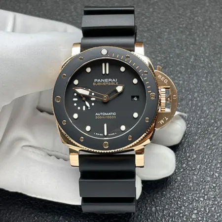 高級感のパネライスーパーコピー時計 サブマーシブル ゴールドテック PAM02164