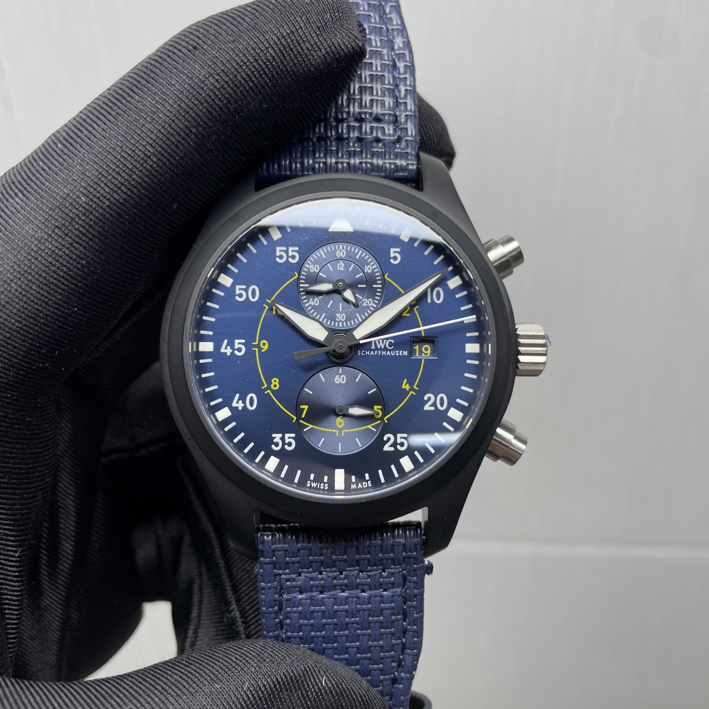 IWCパイロット時計セラミックコレクションの最新傑作日本全国送料無料 120275