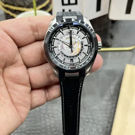 日本の男性オメガ時計コピーテープセラミックリング 171536