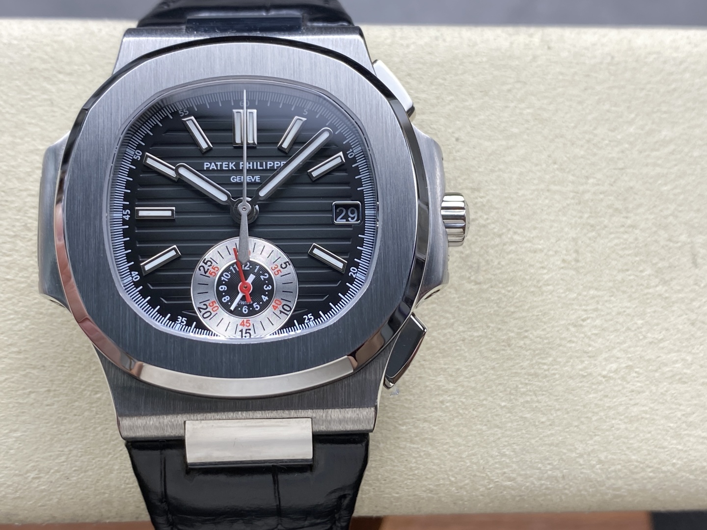 有名パテックフィリップコピー時計ノーチラス 5980/1A-014 マルチファンクション 171843