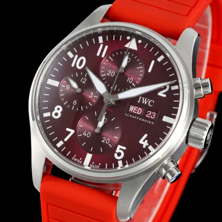 新品IWC最高の工場製コピー時計パイロット 173185