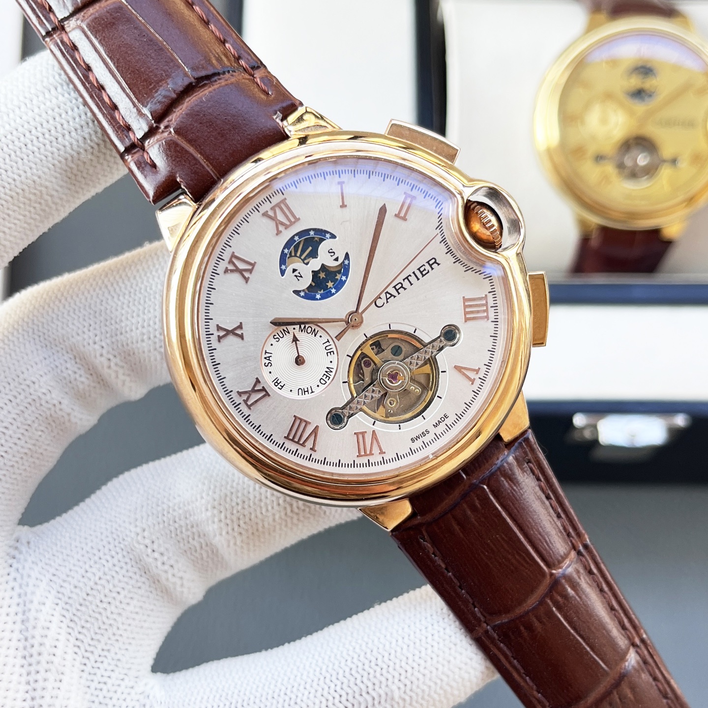 最新カルティエ精緻芸術品コピーバロンブルー日本の男性メカニカル時計 128822