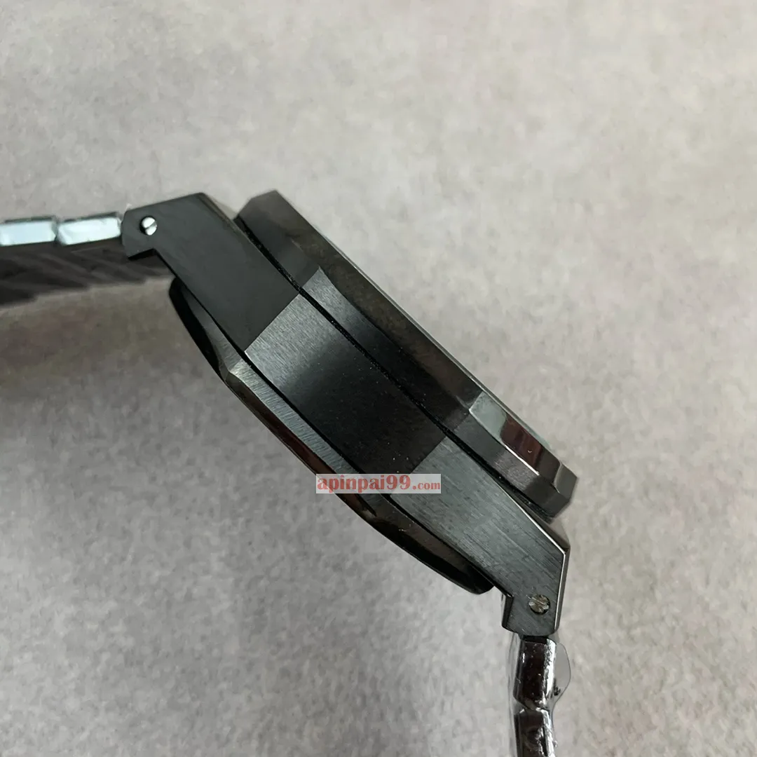 オーデマピゲスーパーコピー時計 ロイヤル オーク コレクションA101282[5]