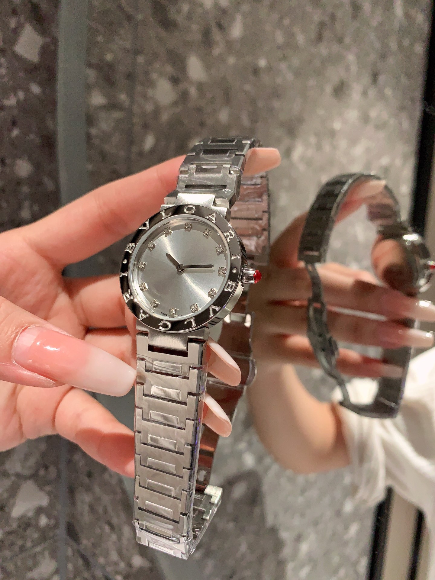 2023ブルガリコピー時計の女性用クォーツの新モデル 15278-320[2]