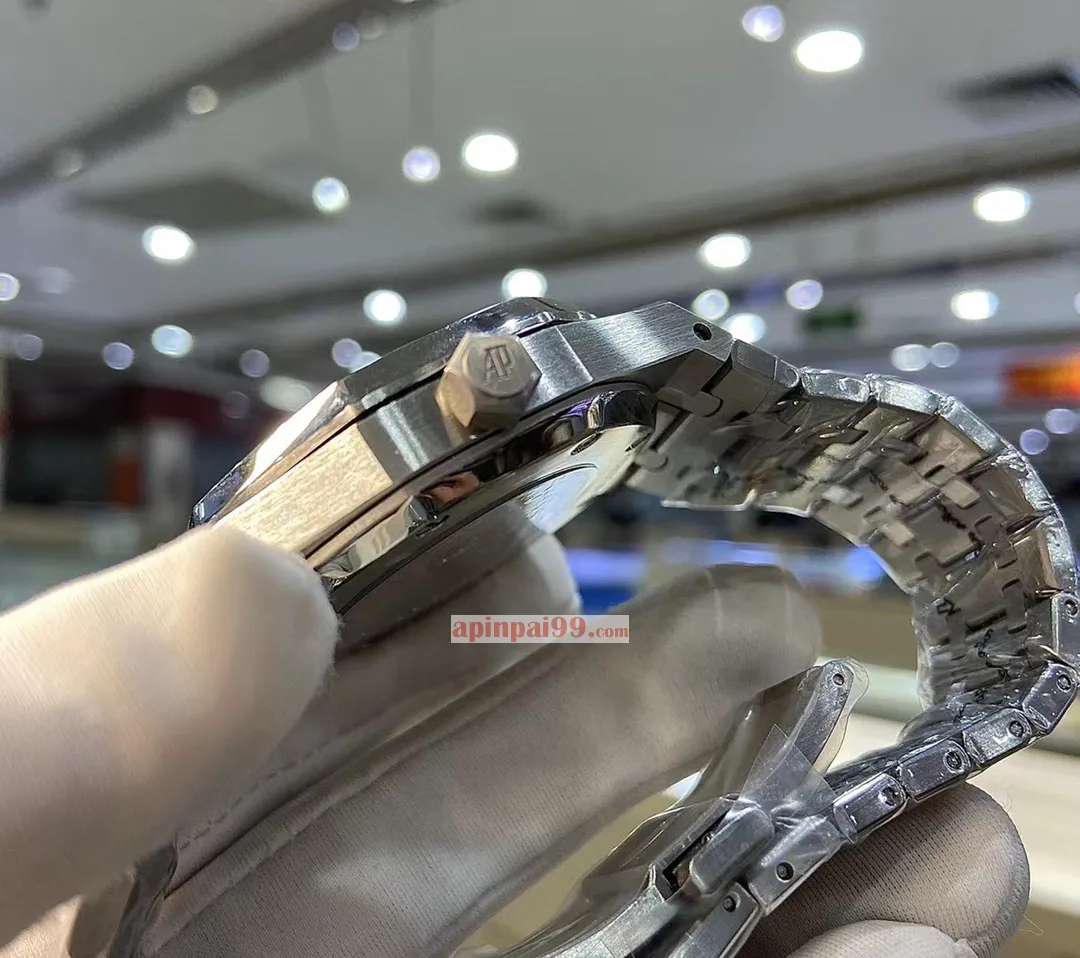 オーデマピゲコピー時計n級 ロイヤル オーク オートマティック 15400[2]