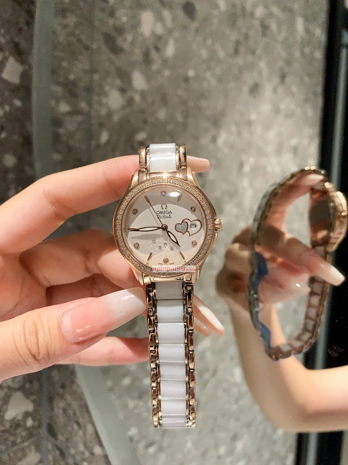 新品オメガ レディース スーパーコピー時計 25-660-713[1]