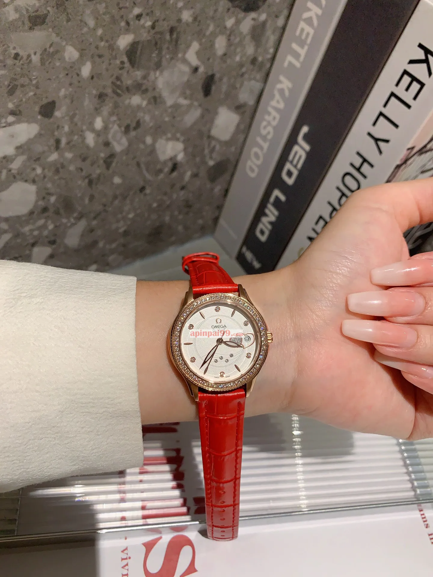 人気のブランドオメガのレディースコピー腕時計 102-756-36[8]