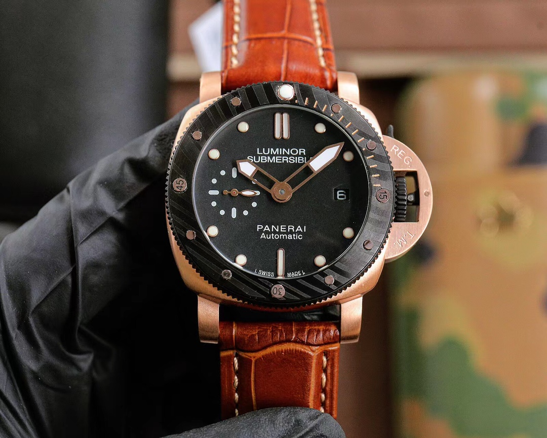 パネライブランドスーパーコピー腕時計 カーブコートガラス全自動機械 PAM30256