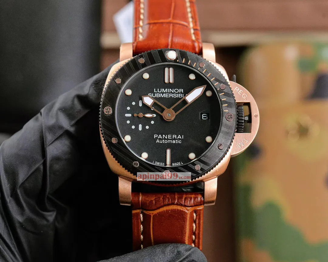 パネライブランドスーパーコピー腕時計 カーブコートガラス全自動機械 PAM30256