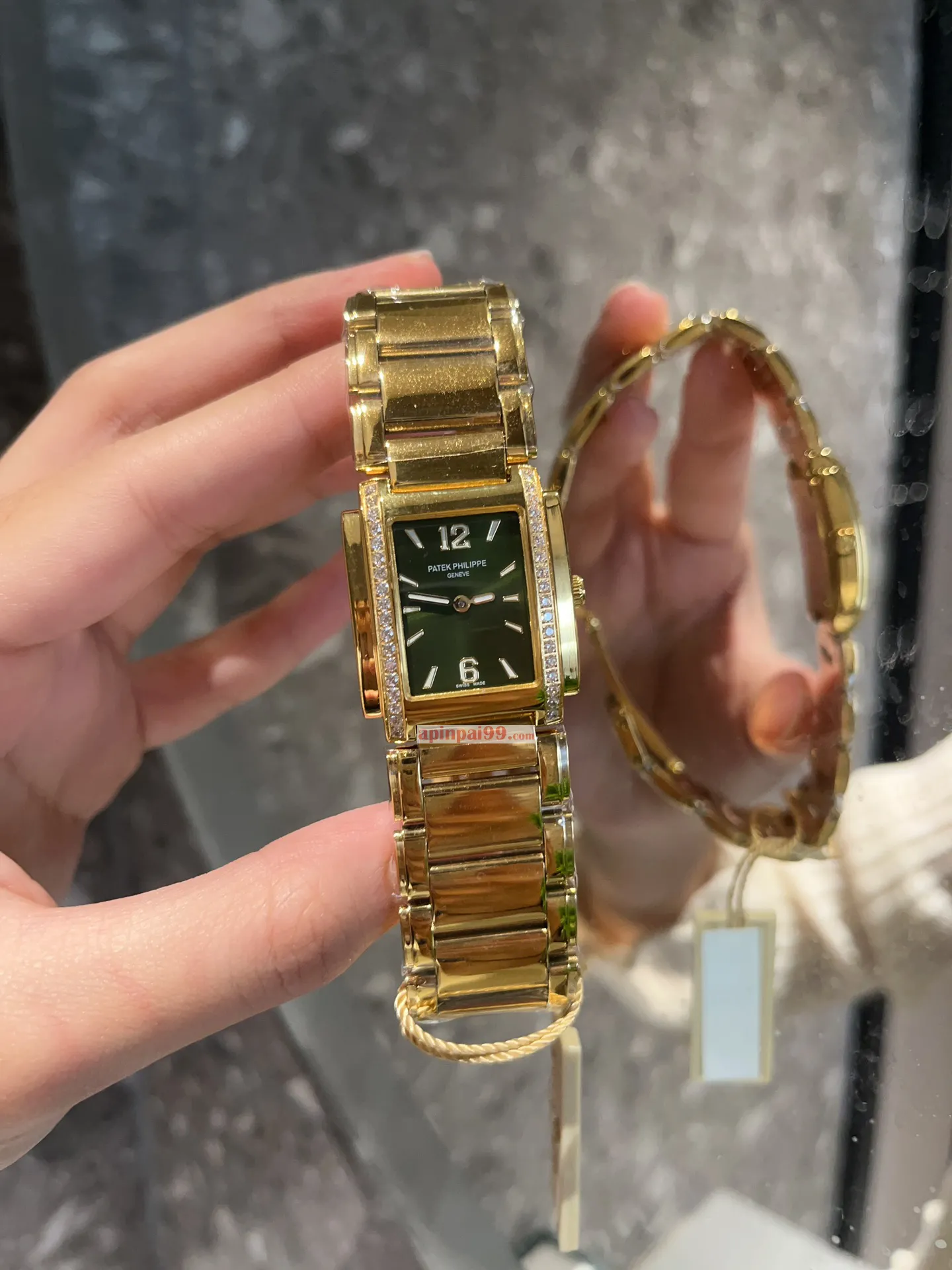 パテック フィリップの女性用スーパーコピー腕時計 4906/11R-020[4]