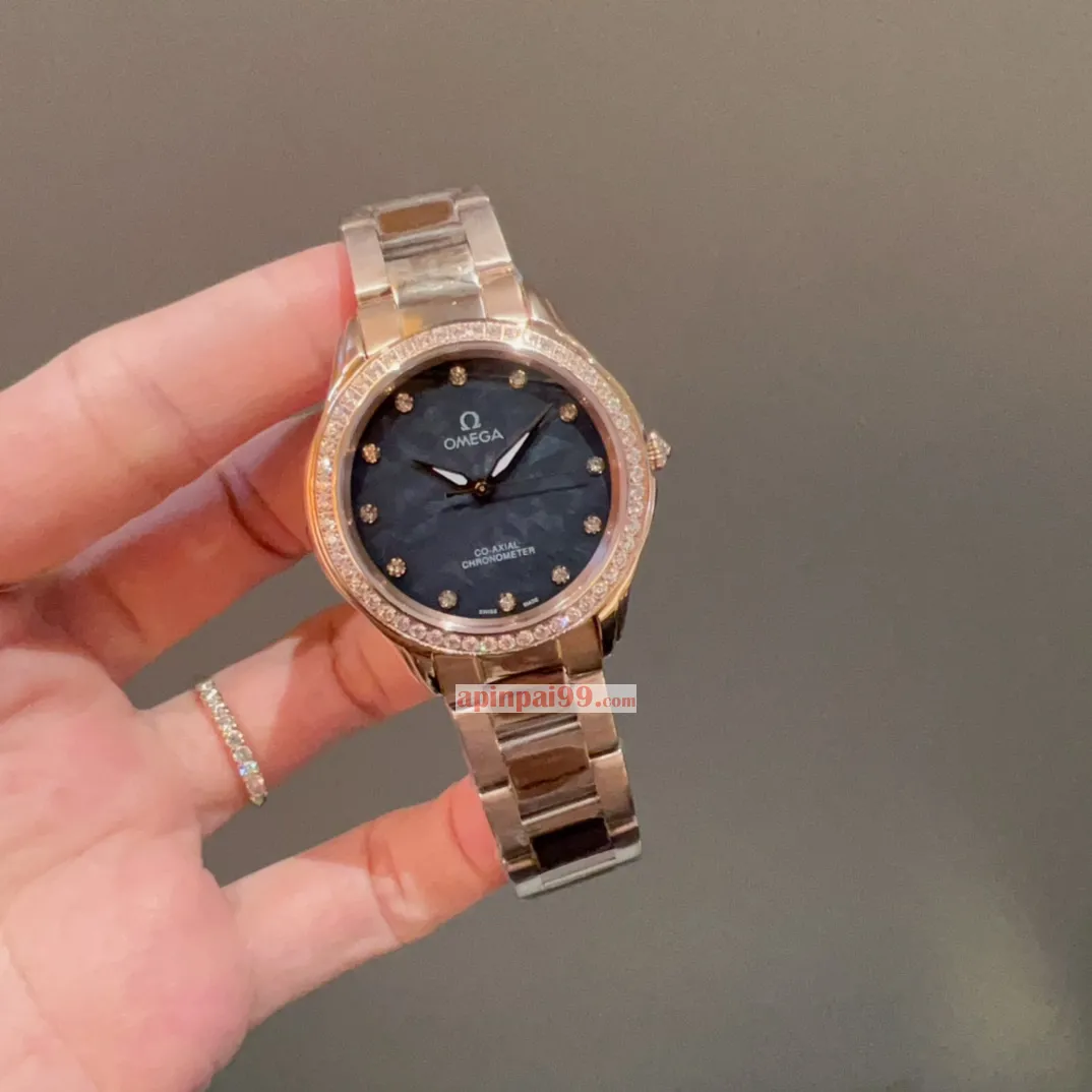 2023オメガの高級婦人時計 サファイアアンチグレアガラス 235.50.666.014[3]