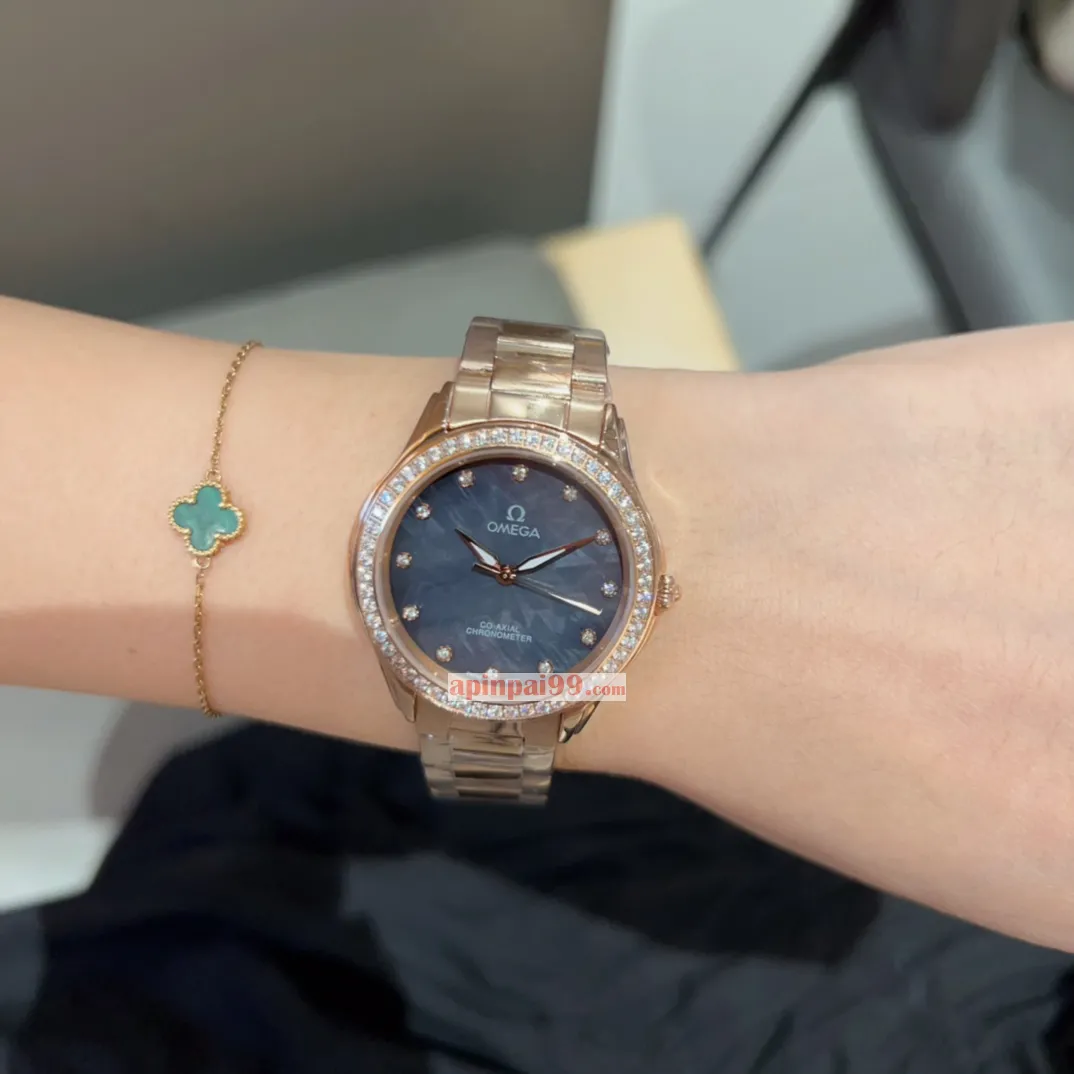 2023オメガの高級婦人時計 サファイアアンチグレアガラス 235.50.666.014[8]