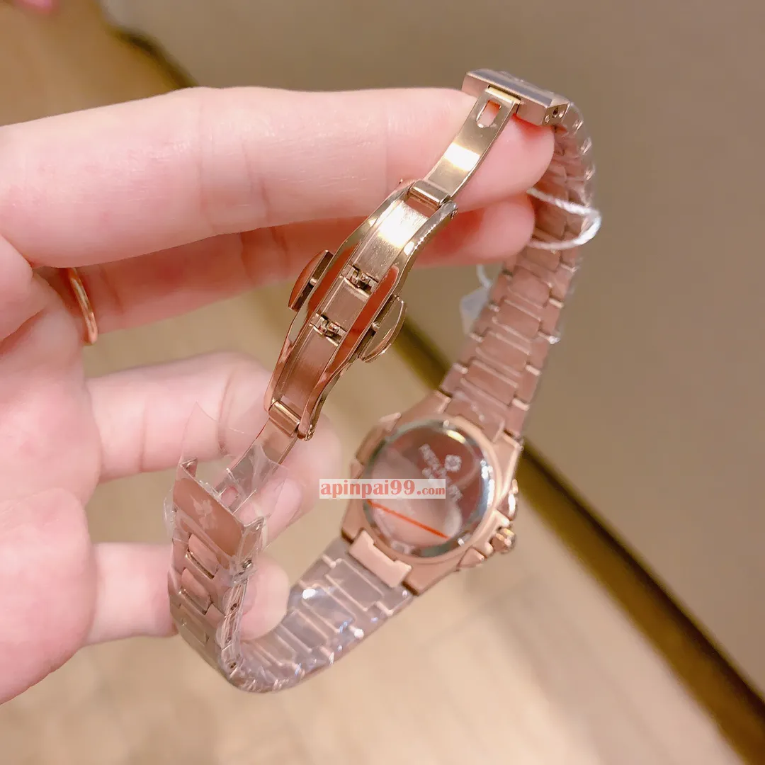 高品質パテックフィリップスーパーコピー時計 ノーチラス レディースモデル 41106A-020[5]