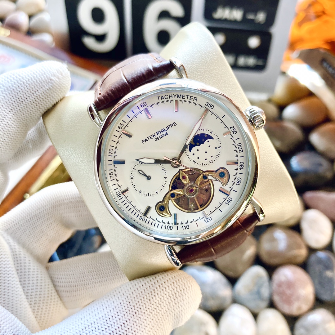 人気ブランドパテック フィリップのメンズ偽物腕時計 3202A411