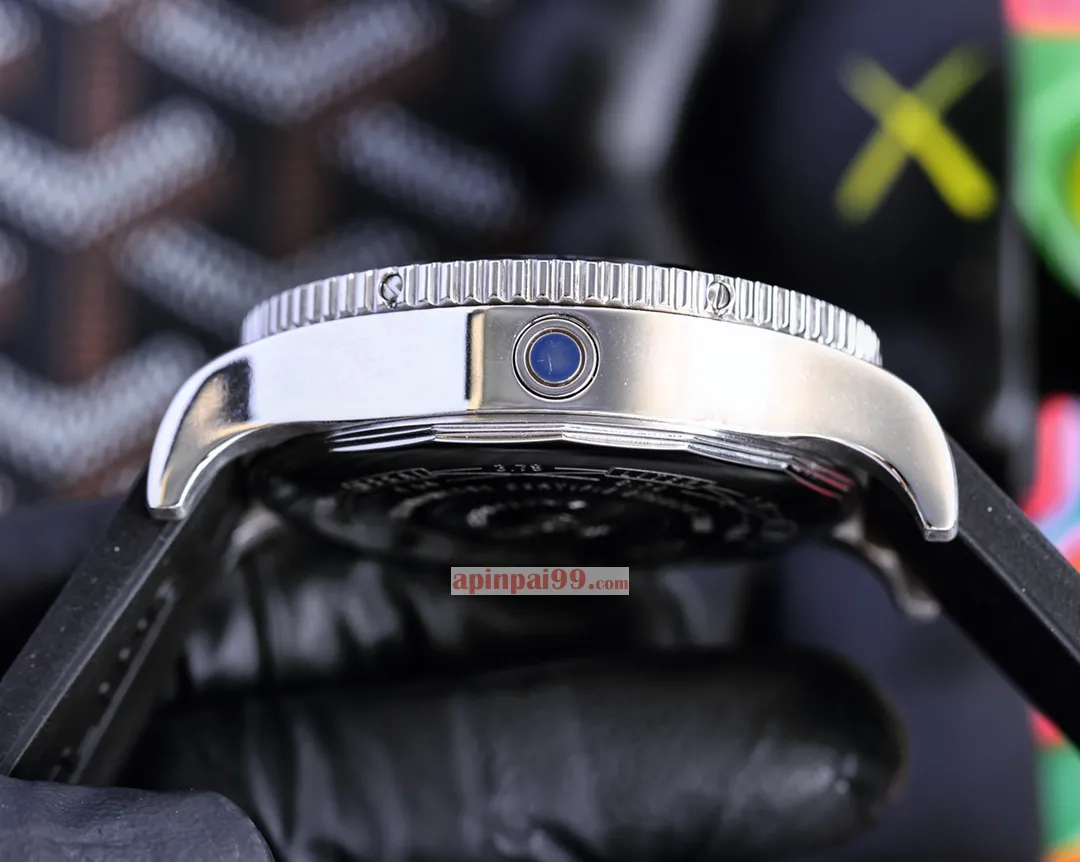 ブライトリング アベンジャーズ シリーズ全自動機械スーパーコピー時計 X202533D185[1]