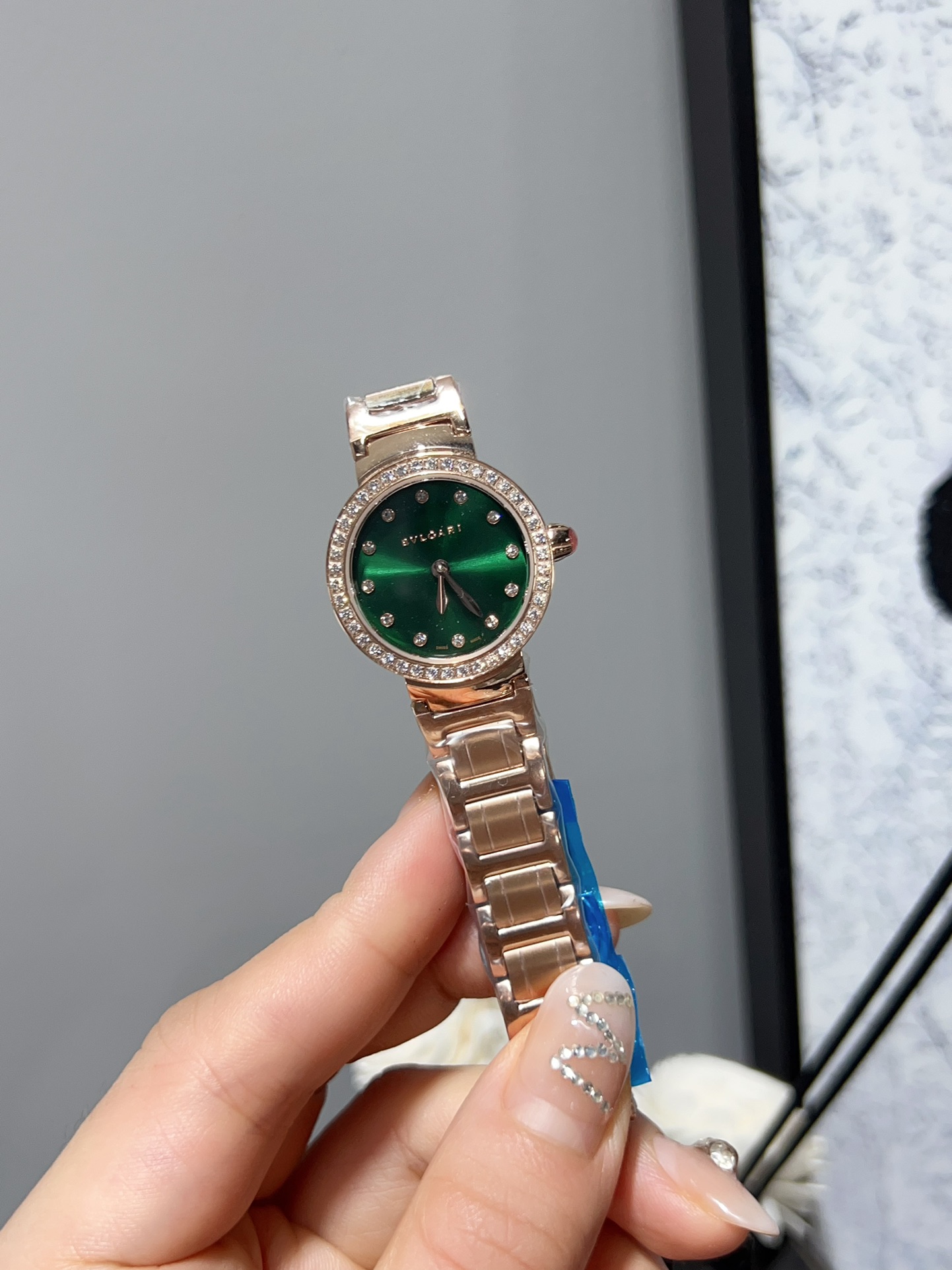 2024高品質ブルガリ ミニシリーズ クラシック 女性用腕時計 3004-154[3]