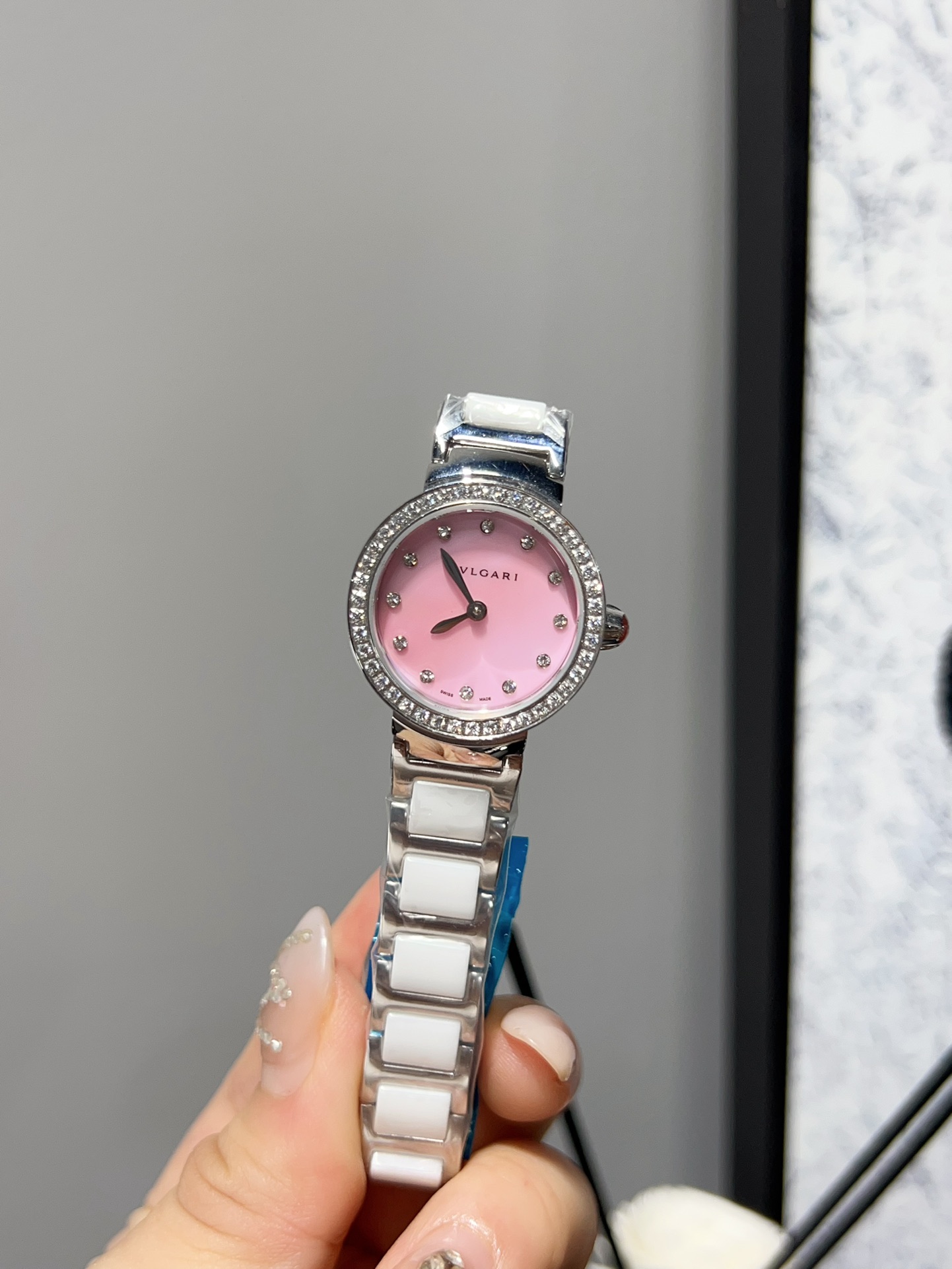n級ブルガリのミニシリーズ 女性用スーパーコピー腕時計 400569[2]