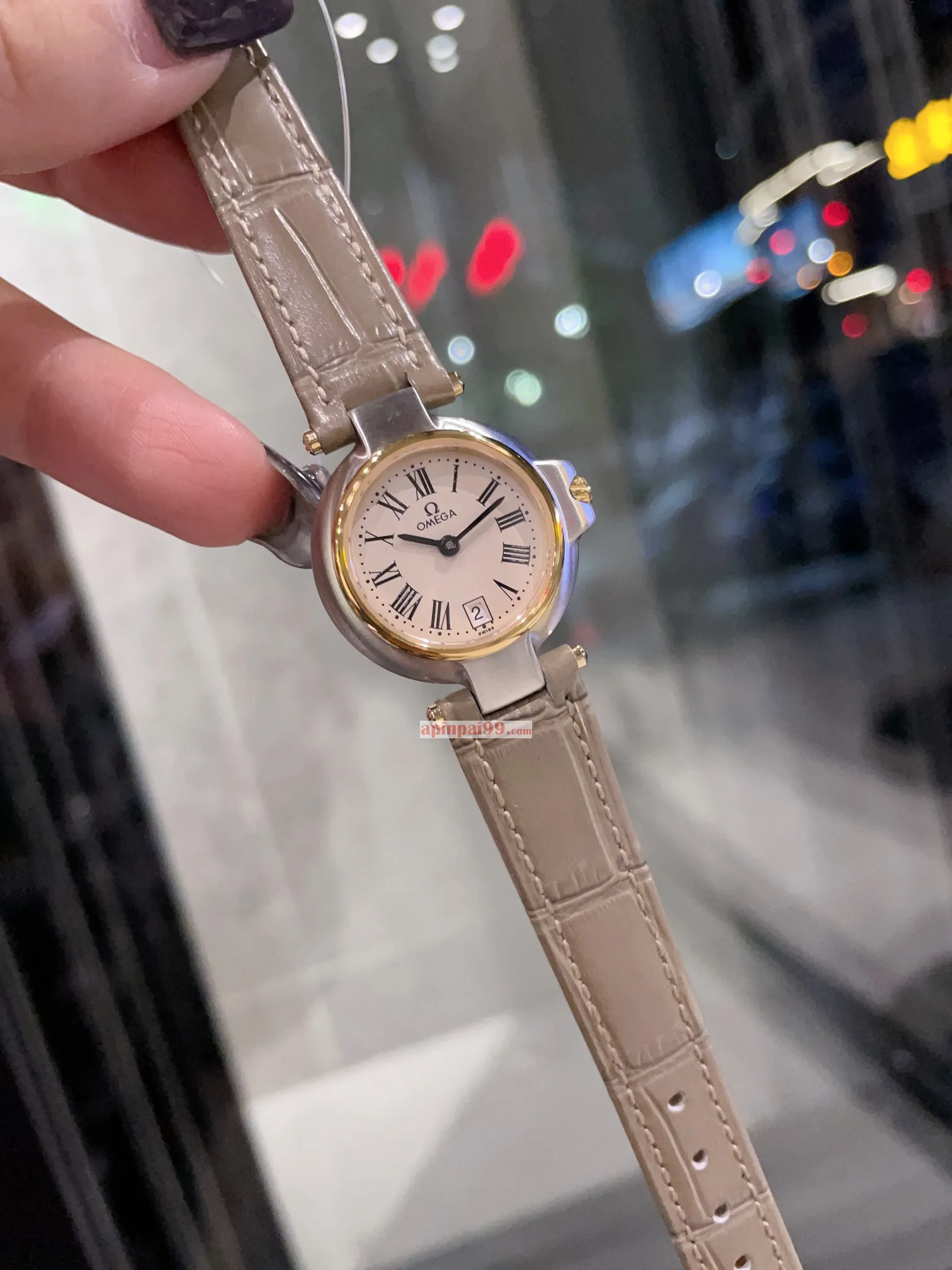 人気のオメガ 中古革ベルト時計コピー 333-520-11[2]