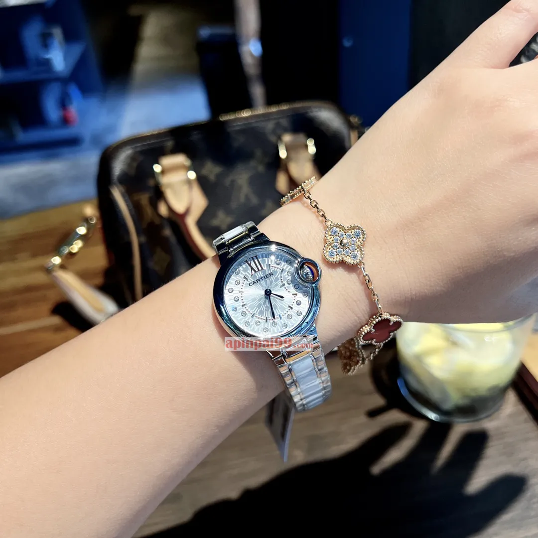 カルティエコピーの新作時計 魚眼ガラス ブルーバルーン WE007821[6]