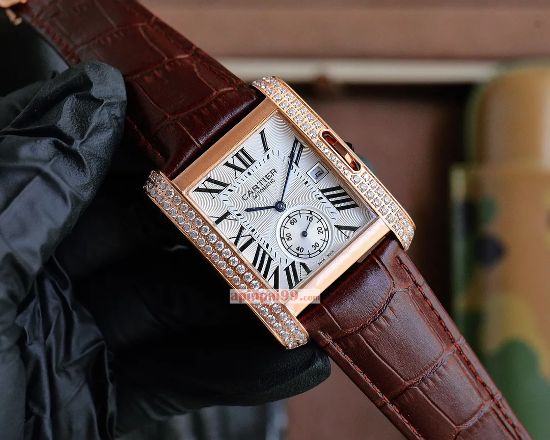 カルティエの有名なコピー時計タンクシリーズ WT300586[1]