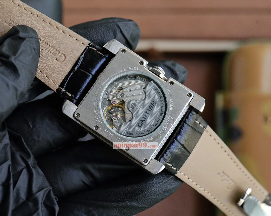 人気ブランドカルティエ時計のタンクシリーズ WT300587[6]