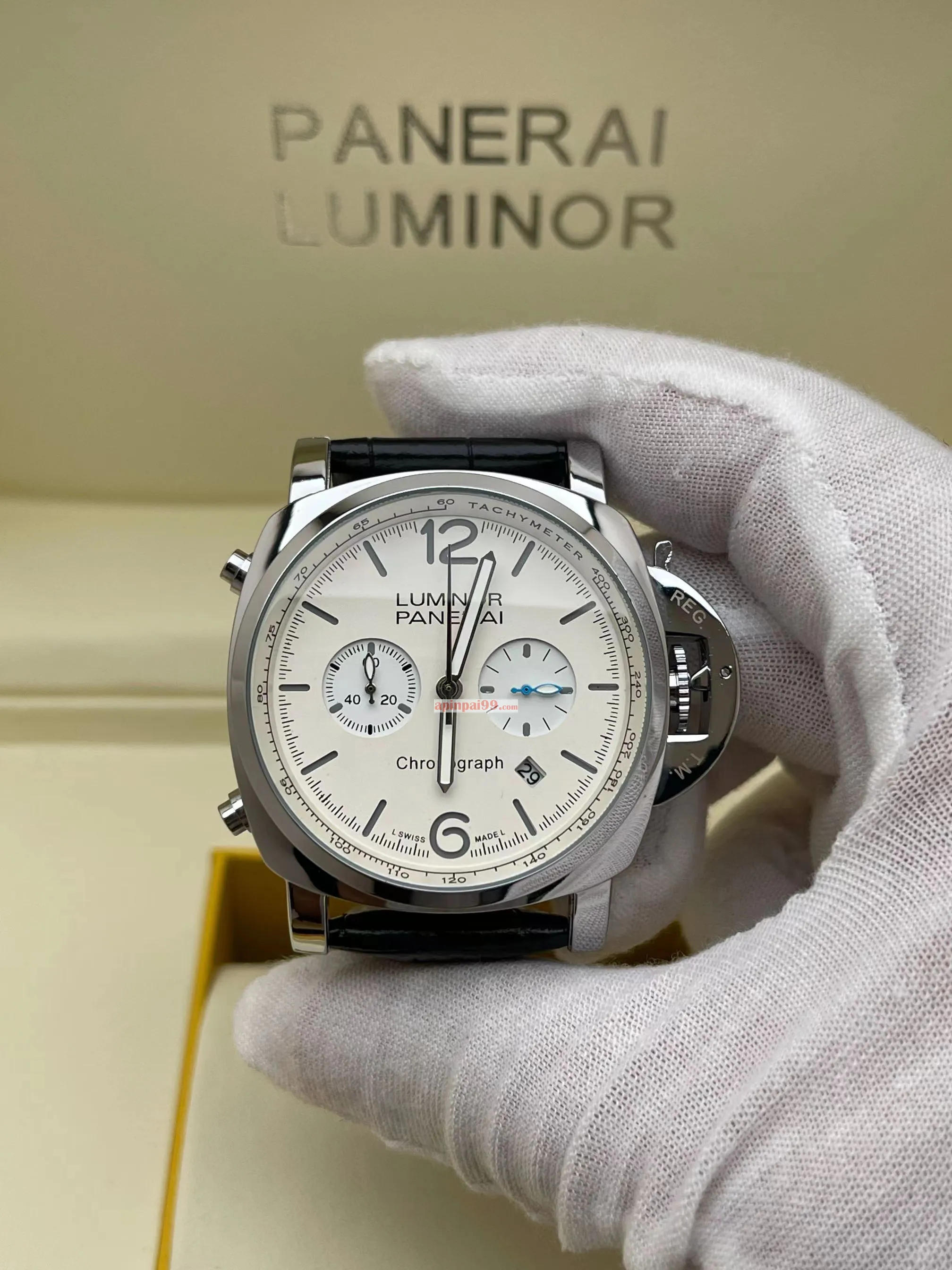 人気パネライ メンズスーパーコピー時計 スーパールミナス PAM22053[1]