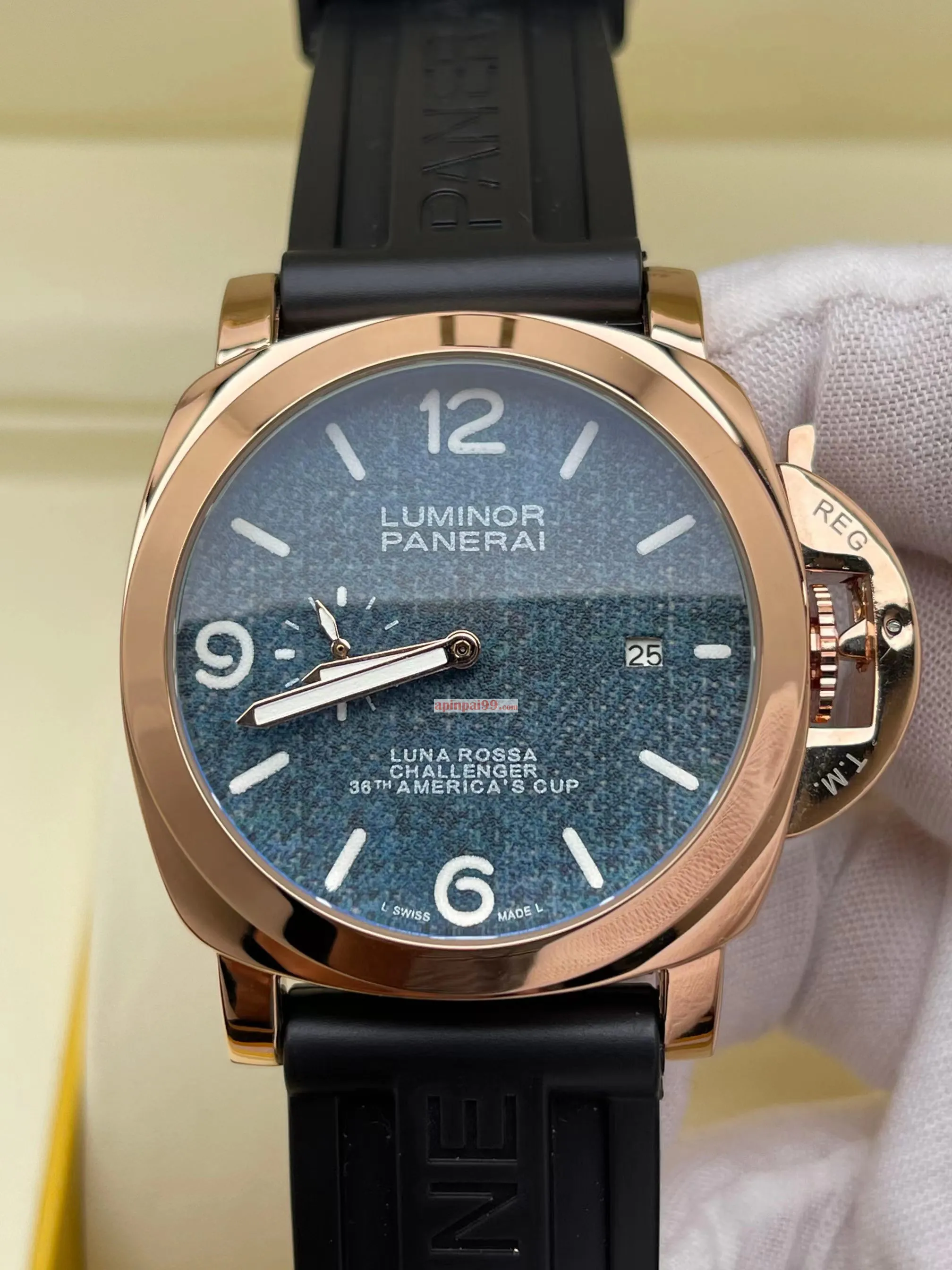 パネライ メンズ コピーの腕時計スーパールミナス 3 度防水 PAM21089[3]