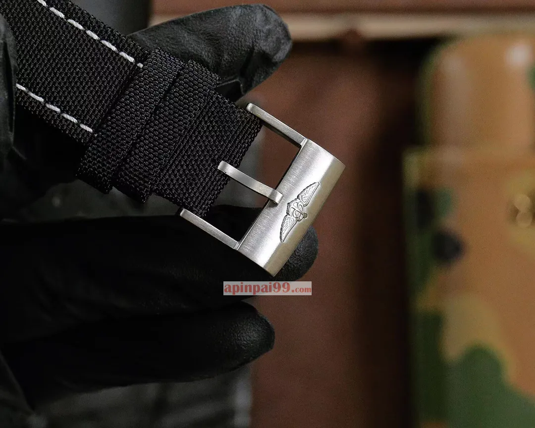 新款ブライトリング アベンジャーズ シリーズ全自動機械コピー時計 AB50047[6]