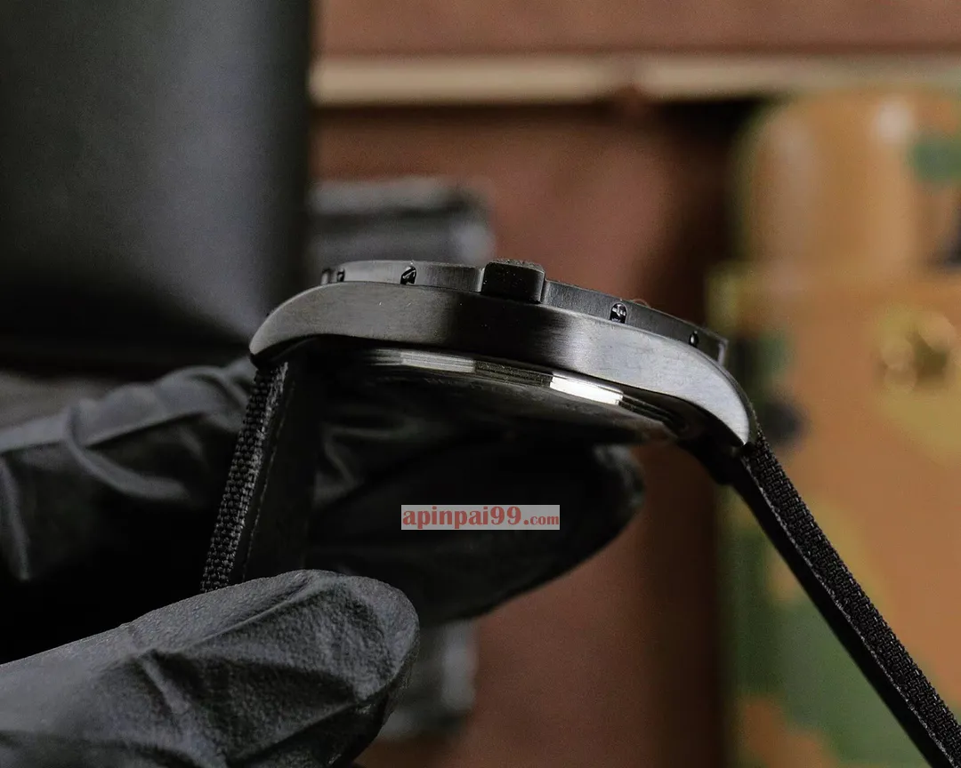 ブランドブライトリングスーパーコピー時計 アベンジャーズ シリーズ全自動機械 AB50047-1[5]