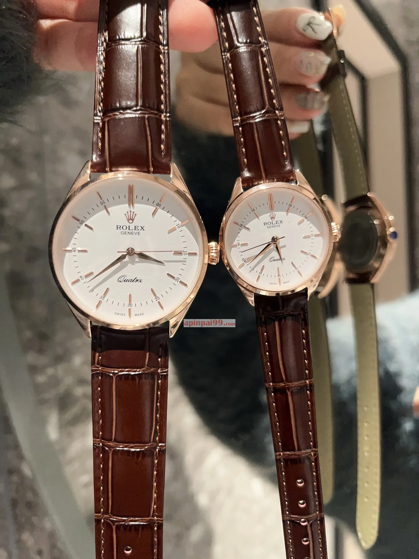 大人気ロレックスコピーのカップル時計 41085[1]