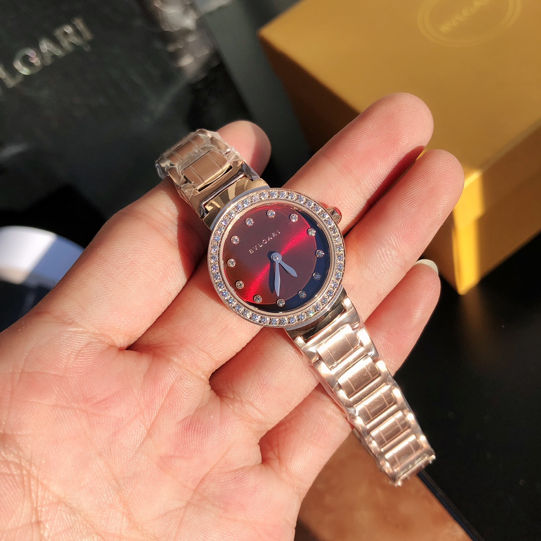 新作ブルガリのミニシリーズ コピーN級品女性用腕時計 614567