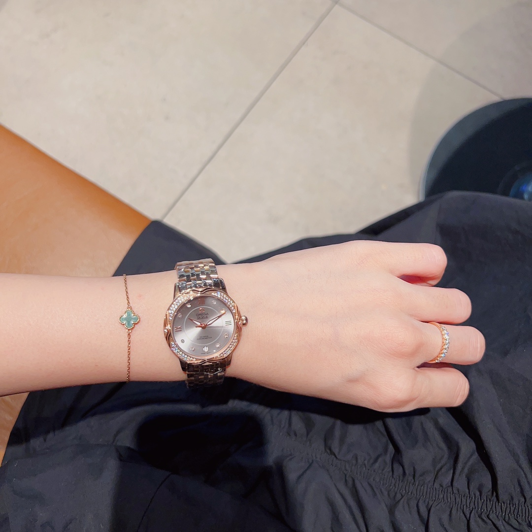オメガのハイエンド 女性用腕時計n級 サファイアアンチグレアガラス 705.50691[1]