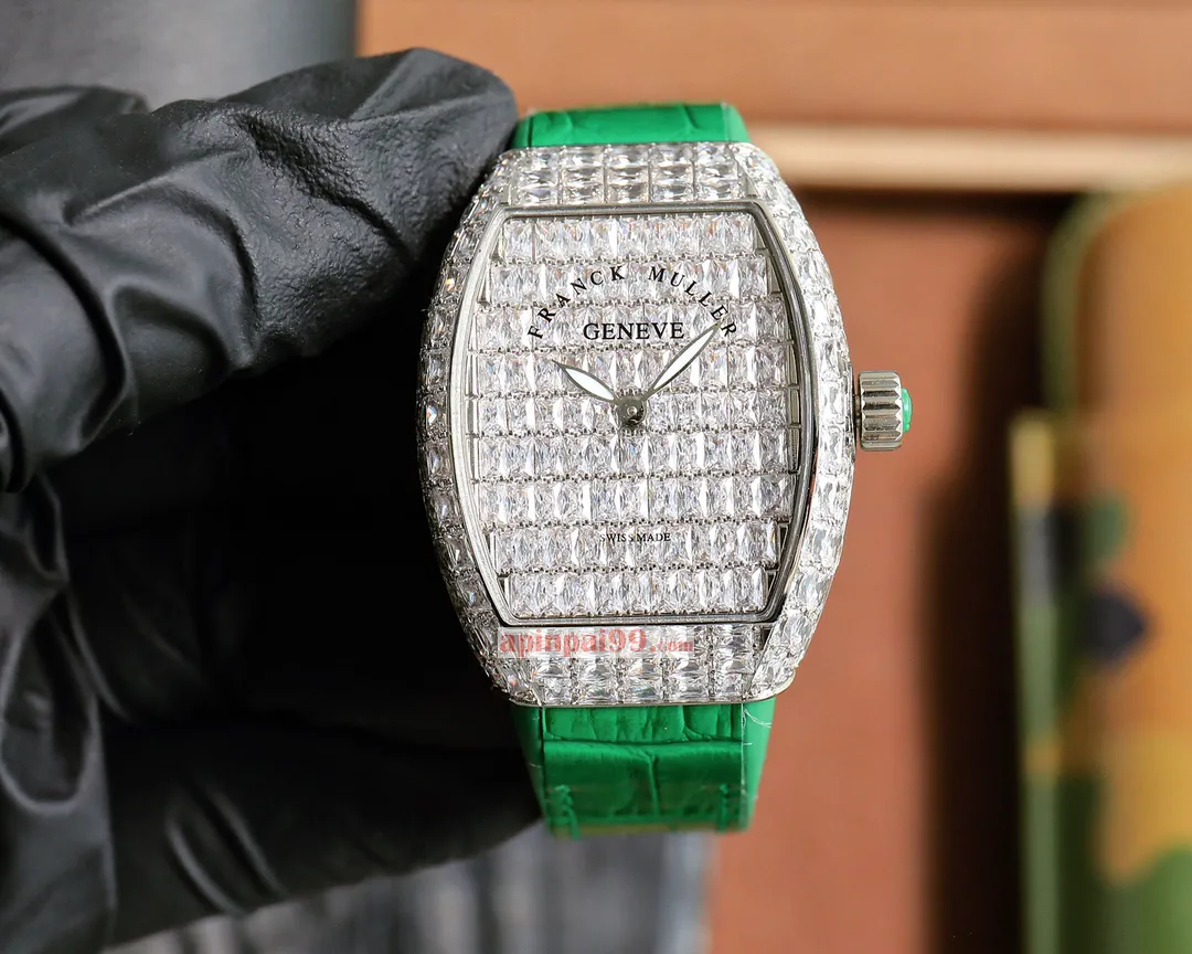 高級スーパーコピーフランクミュラー時計 スクエア ダイヤモンド カスミソウ V32 シリーズ 489025F[7]