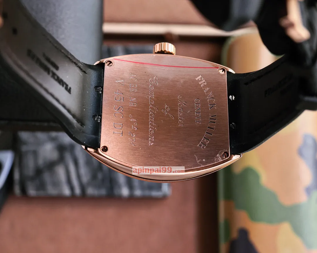 2024新款フランクミュラーコピー時計の新型V45 落書き美術シリーズ FM588230[7]